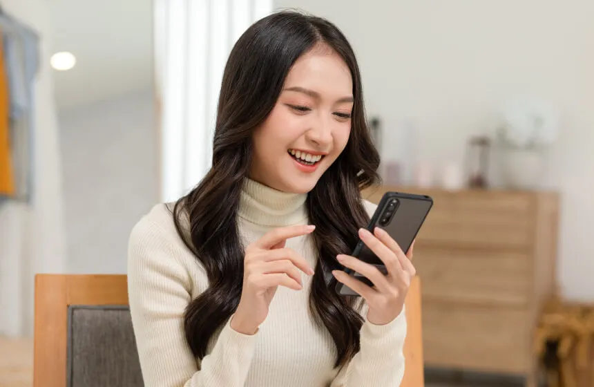 握手をする場面とネットワークのイメージ